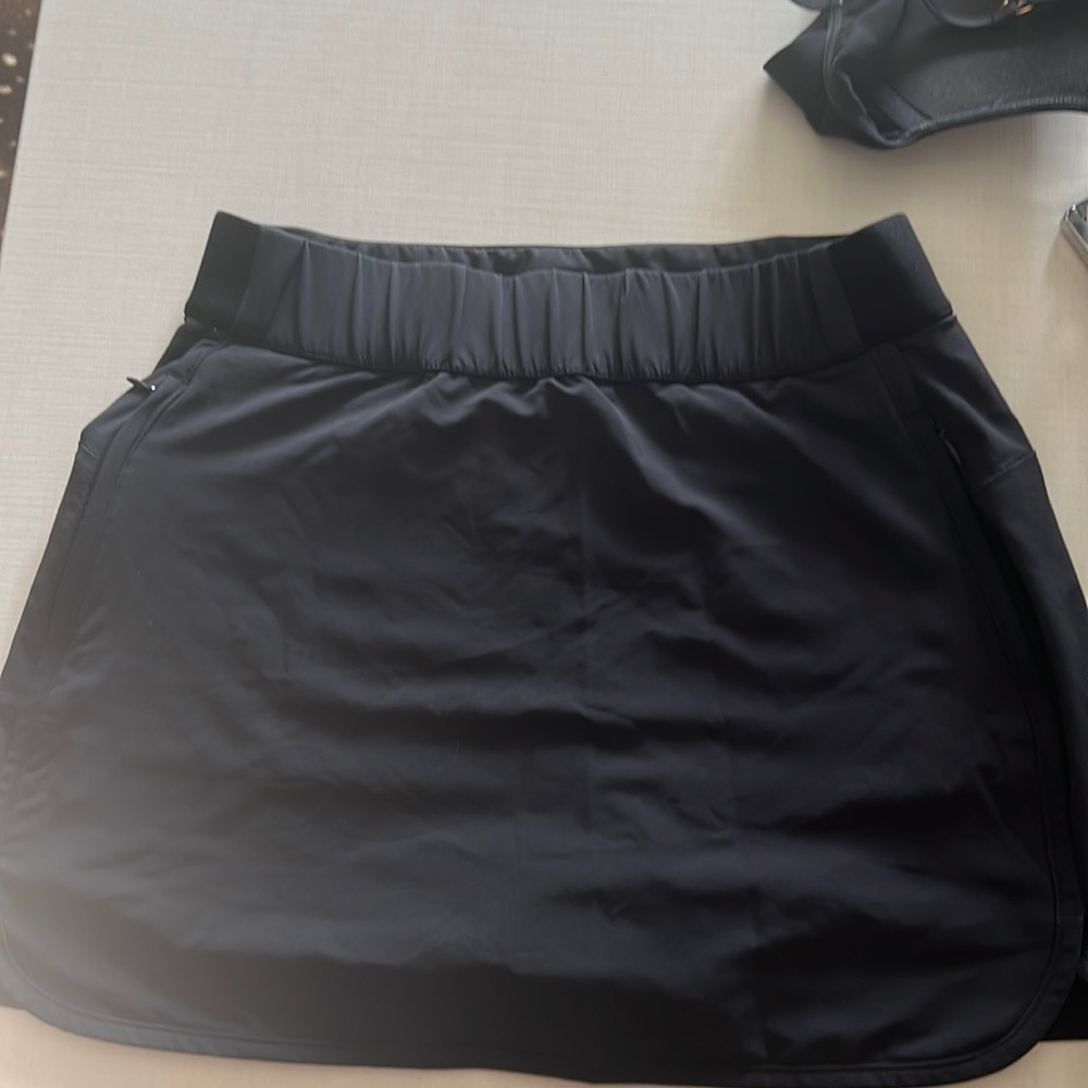 Athletic Skirt with shorts underneath - Neverworn